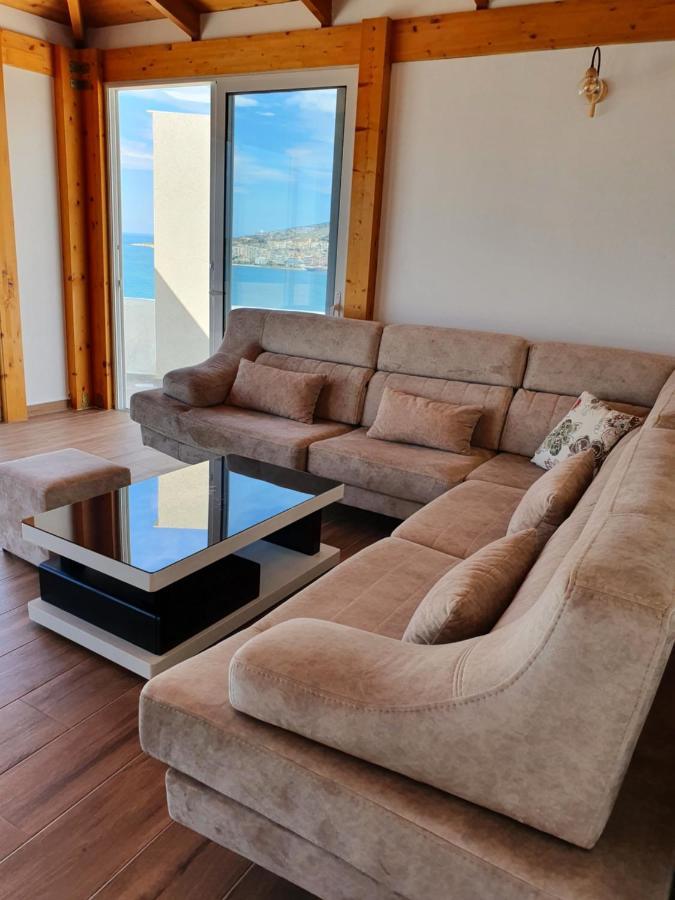 Klajdi Apartaments Sarandë エクステリア 写真