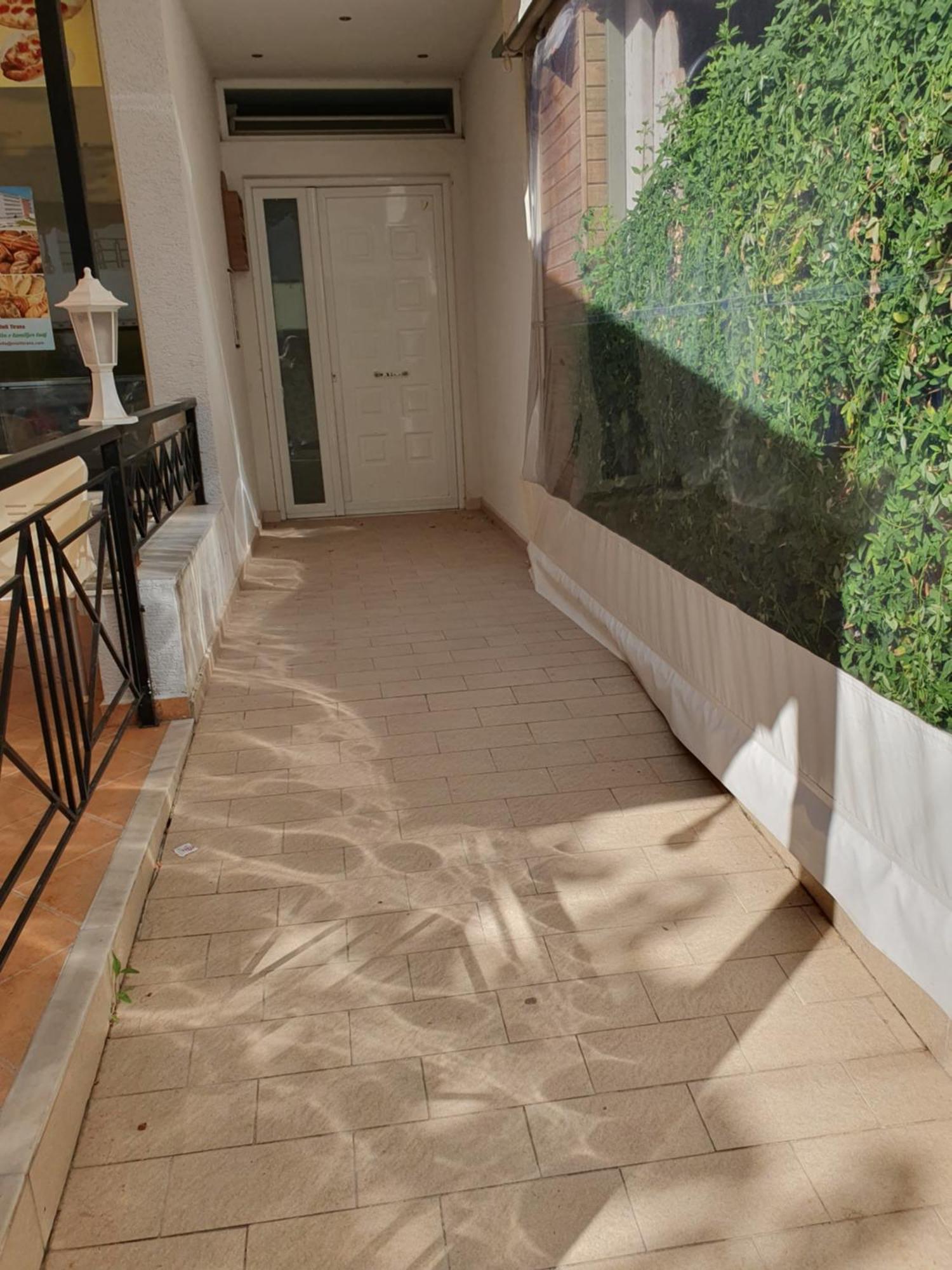 Klajdi Apartaments Sarandë エクステリア 写真